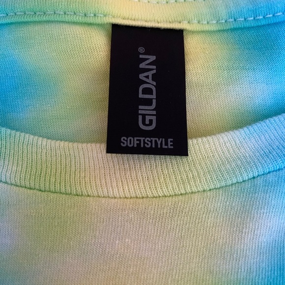 GILDAN Soft Style | Tie Dye T-Shirt | Color: Multi | Size: Variety M | L | - Picture 8 of 8